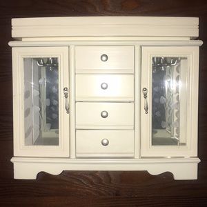 Jewelry Box